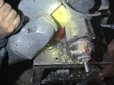 رهاسازی دست کارگر قنادی از داخل چرخ گوشت صنعتی در سنندج