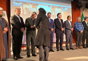 تجلیل از برگزیدگان چهارمین جشنواره منابع طبیعی و رسانه در کردستان؛ اندیشه کرد، مقام سوم بخش مصاحبه را کسب کرد